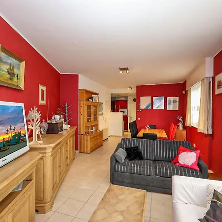 Gemütliche 2-zimmer-wohnung In Apartment Ostende