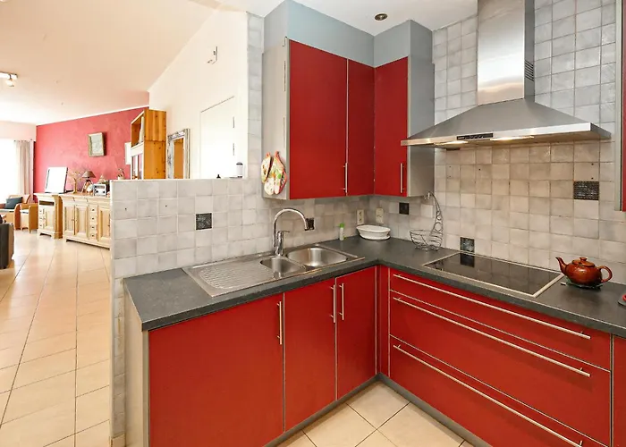 Apartment 2 Bedroom Cozy In